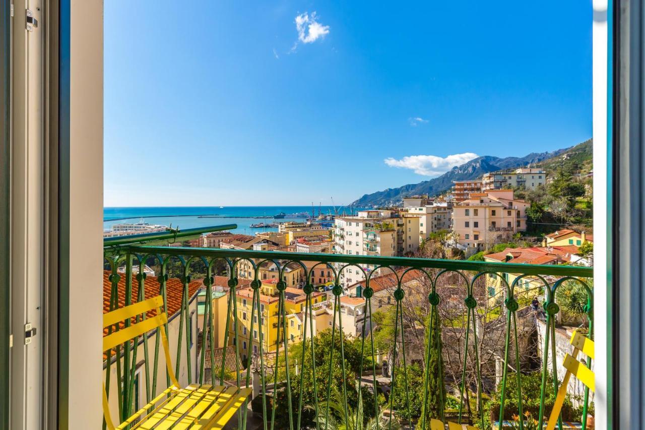 Starhost - Minerva Suite Salerno Luaran gambar