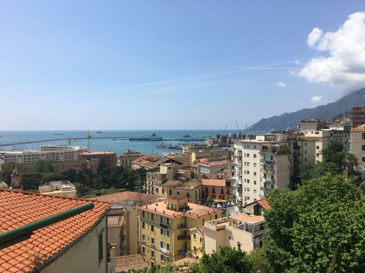 Starhost - Minerva Suite Salerno Luaran gambar